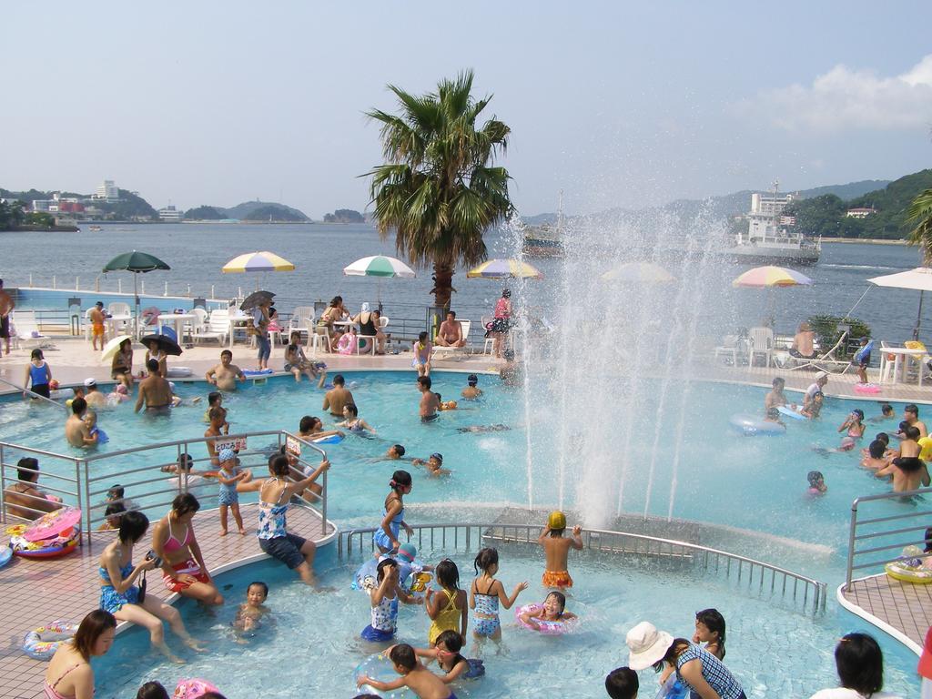 Toba Seaside Hotel Exterior foto