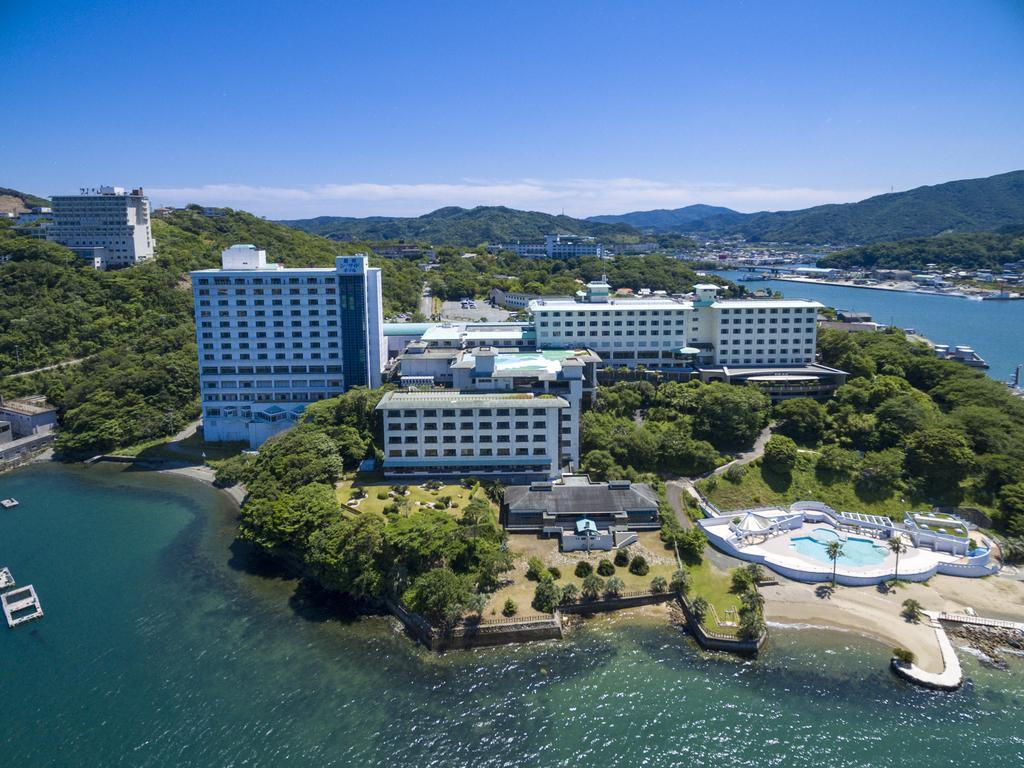 Toba Seaside Hotel Exterior foto